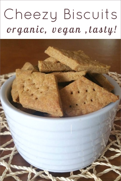 Cheesy Vegan Wholemeal Spelt Biscuit Recipe Using Nutritional Yeast