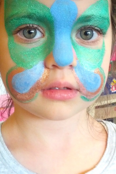 Natural, Safer, Healthier & Cleaner Kids Face Painting