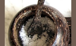 healthy uses for salt and cleaning with salt